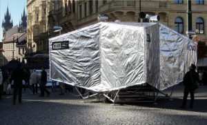 https://strand.cz/aktuality/interaktivni-audiovizualni-objekt-acuo/