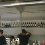 Police na stěnu - bar