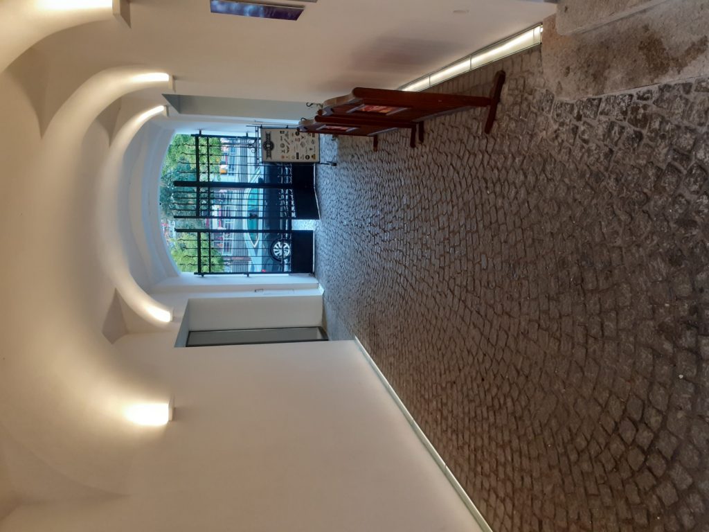 Pochozí skla - průchod (LED osvětlení)